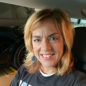 Meet your Posher, Janelle